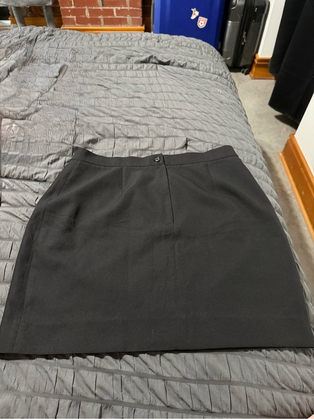 Classic Black Women's Pencil Skirt